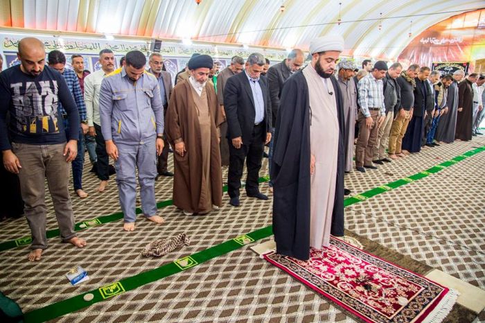 صلاة الجماعة العِبادية في مزار العلوية شريفة بنت الإمامُ الحَسن المُجتبى (عليهما السلام ) بإمامة سماحة الشيخ رؤوف الفتلاويَّ
