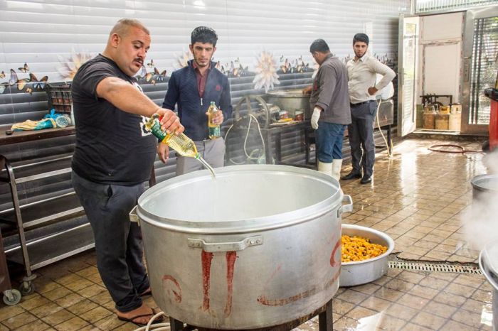 يَّواصل مضيف الإمام الحسن المجتبى (عليه السلام) في مرقد العلويَّة الطاهرة شريفة بنت الإمام الحسن المجتبى (عليهما السلام) بتقديم أفضل الخدمات للزائرين