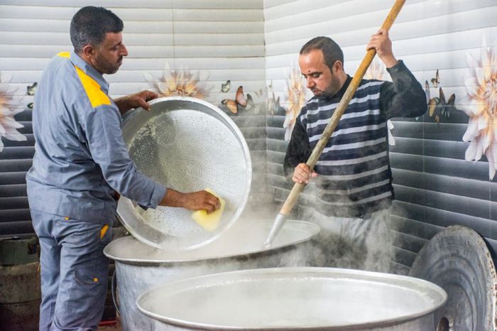 يَّواصل مضيف الإمام الحسن المجتبى (عليه السلام) في مرقد العلويَّة الطاهرة شريفة بنت الإمام الحسن المجتبى (عليهما السلام) بتقديم أفضل الخدمات للزائرين