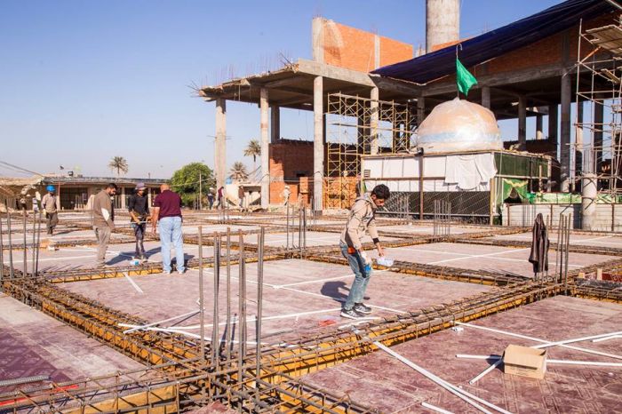 تم بحمد الله تبارك وتعالى تسليح سقف سرداب السيدة نرجس خاتون في حرم العلوية الطاهرة السيدة شريفة (سلام الله عليها) .