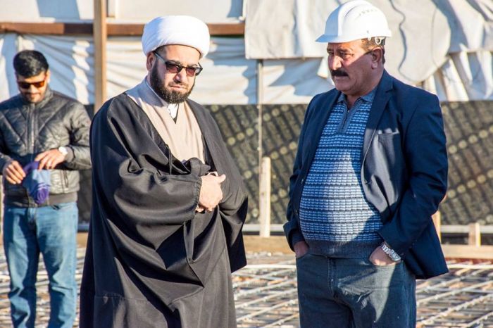 المباشرة في صب سقف سرداب السيدة نرجس خاتون في حرم العلوية الطاهرة السيدة شريفة بنت الامام الحسن المجتبى (عليهم السلام)