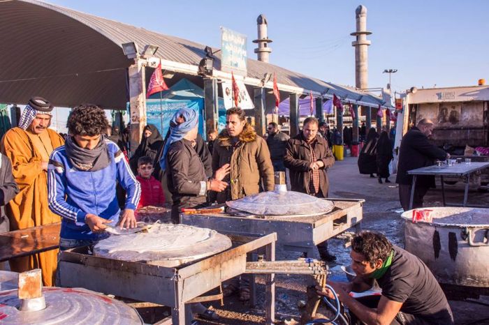 تستمر الأمانة الخاصة لمرقد العلوية شريفة بنت الإمام الحسن المجتبى (عليهما السلام) بأستقبال المواكب الحسينية
