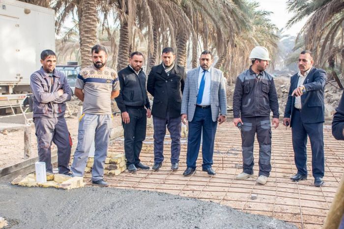 جانب من الاعمال التي يقوم بها المتطوعين من محافظة كربلاء المقدسة في مرقد العلوية شريفة بنت الامام الحسن المجتبى (ع).