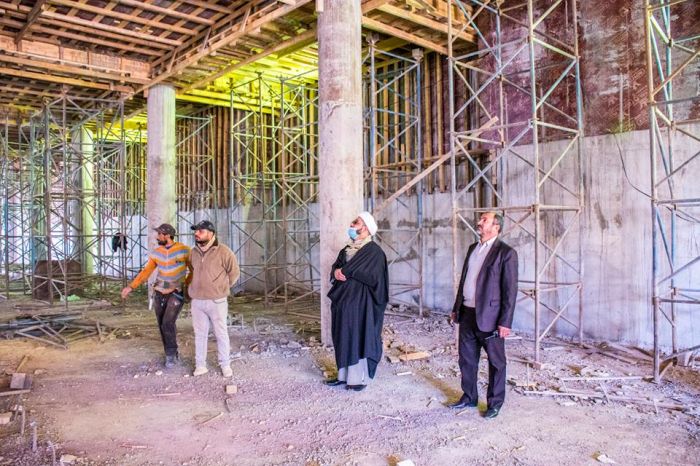 فتح القالب الحديديَّ لسقف السرداب المبارك للسيَّدة نرجس خاتون في حرم السيدة شريفة بنت الإمام الحسن المجتبى (سلام الله عليهما)