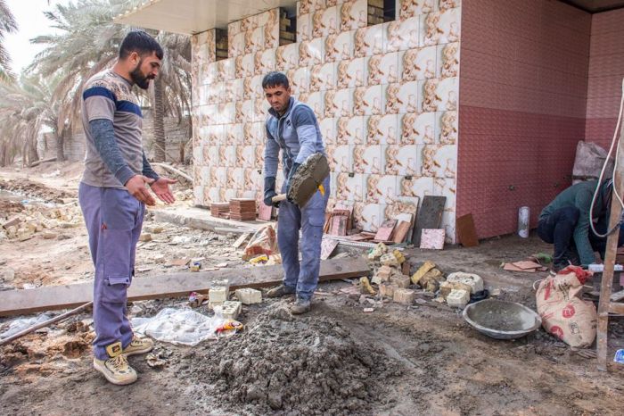جانب من أعمال الشعبة الهندسية في مرقد العلوية الطاهرة السيدة شريفة بنت الإمام الحسن المجتبى(عليهما السلام)