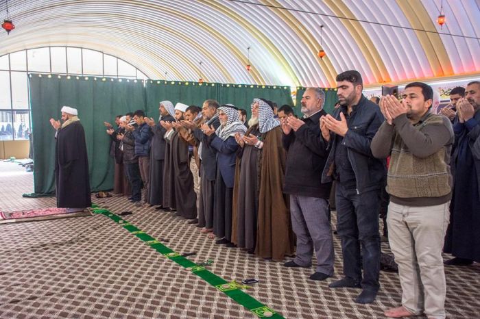 صلاة الجماعة بإمامة فضيلة الشيخ رؤوف الفتلاوي .