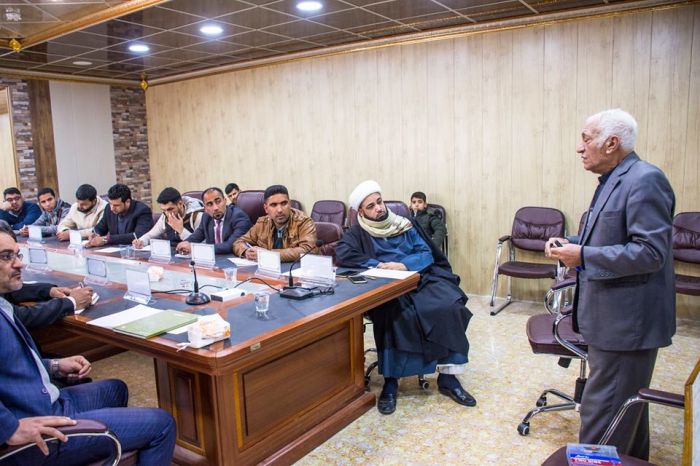 الأمانة الخاصة لمرقد العلوية شريفة (سَلامُ الله عليها) تقيم دورة لتعليم الخط العربيَّ. ضمن سَعيها الدؤوب لكلِ نشاط ثقافيَّ وفكريَّ