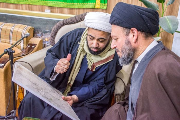 حجة الإسلام والمسلمين السيد عادل الحكيم (دام توفيقه) في ضيافة مرقد السيدة شريفة بنت الامام الحسن المجتبى (ع)