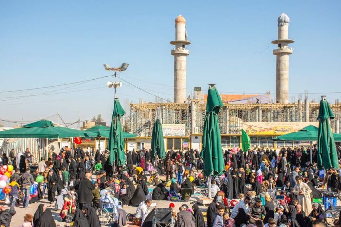 حركة الزائرين في مرقد العلوية شريفة بنت الامام الحسن المجتبى (ع)