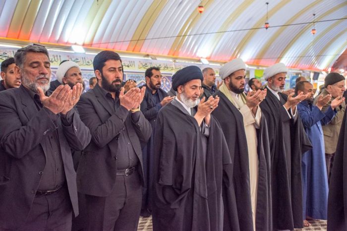 اقيمت صلاة الجماعة المباركة بإمامة سماحة الشيخ طاهر الخاقاني ( دام توفيقه )