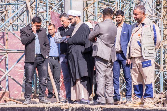 دفن جوانب السرداب المحيطة بالجدران .