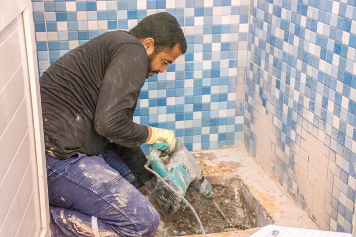 جانب من أعمال الشعبة الهندسية التابع لمرقد العلوية شَريفة بنت الإمامُ الحَسن المُجتبى (عليهما السلام) .
