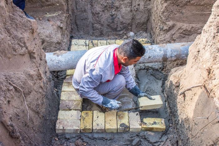 جانب من أعمال الشعبة الهندسية التابع لمرقد العلوية شَريفة بنت الإمامُ الحَسن المُجتبى (عليهما السلام) .