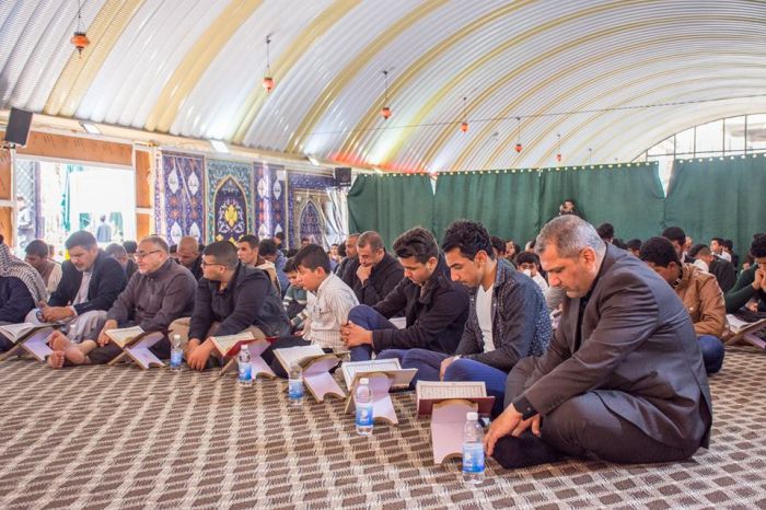 اقام مركز علوم القرآن التابع للأمانة الخاصة محفلاً قرآنياً في المرقد وهو ضمن سلسلة محافله الداخلية .