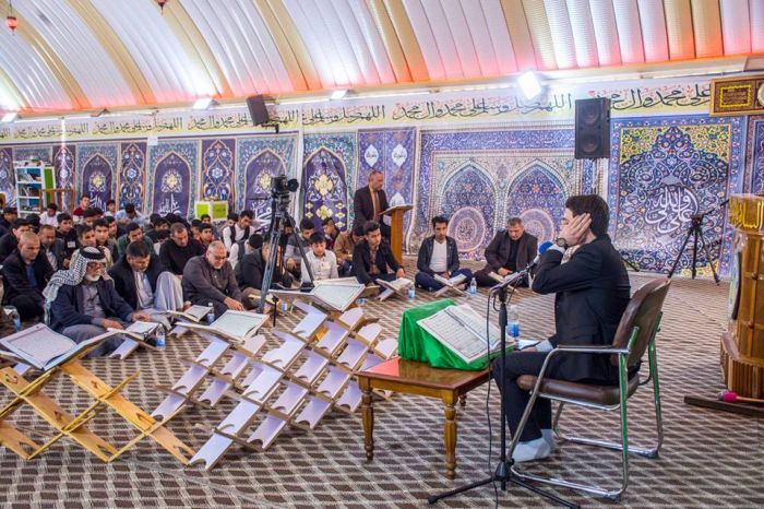 اقام مركز علوم القرآن التابع للأمانة الخاصة محفلاً قرآنياً في المرقد وهو ضمن سلسلة محافله الداخلية .