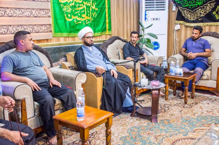 الأمينُ الخاص لمَرقد العَلويَّة شَريفة بنت الإمامُ الحَسن المجتبى(عليهما السلام) يستقبل منتسبي الوجبة الصباحية .