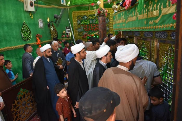 سماحة الشيخ مهدي القرشي في ضيافة مرقد العلوية شريفة بنت الامام الحسن المجتبى (ع)