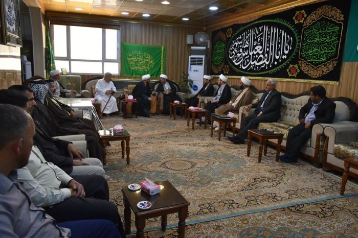 سماحة الشيخ مهدي القرشي في ضيافة مرقد العلوية شريفة بنت الامام الحسن المجتبى (ع)