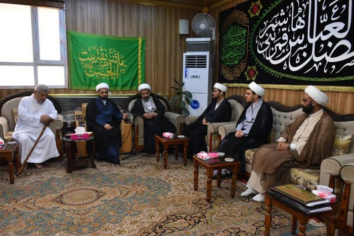 سماحة الشيخ مهدي القرشي في ضيافة مرقد العلوية شريفة بنت الامام الحسن المجتبى (ع)