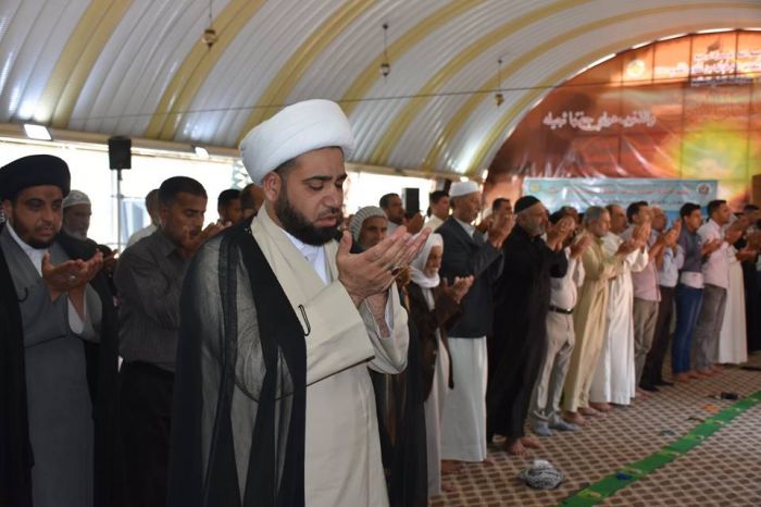 خدام المواكب الحسينية ينالون شرف الخدمة في مرقد العلوية شريفة بنت الحسن (ع)