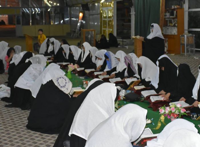 مركز علوم القرآن النسوي في مرقد العلوية شريفة بنت الحسن(ع) يستضيف مدرسة بنت الرسول للدراسات النسوية .