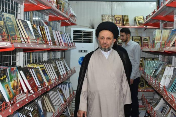 السيد عز الدين الحكيم في ضيافة مرقد العلوية شريفة بنت الامام الحسن المجتبى(ع)