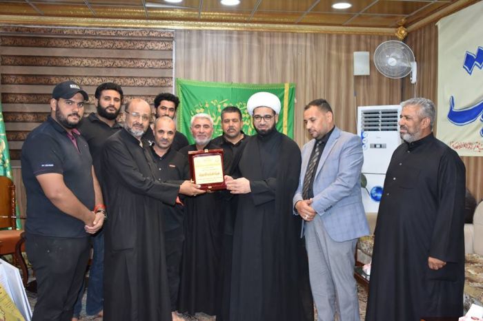 آيات الود والعرفان تكلل بدرع الوفاء والمحبة الى هيئة شباب الحوراء