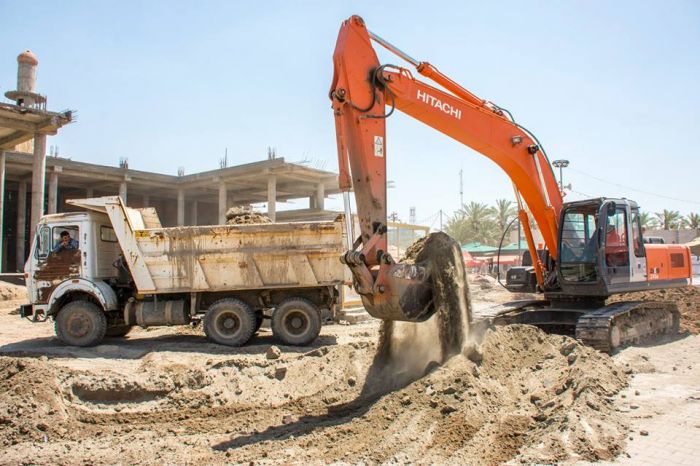 الانتهاء من اعمال حدل التراب ودفن الرواق الأمامي للحرم الشريف.