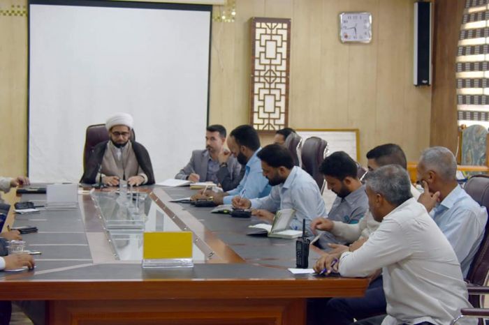 الأمين الخاص للمرقد الشريف يَلتقي بالسادة رؤساء شعب ومسؤولي وحدات الأمانة الخاصة للمرقد الطاهر .