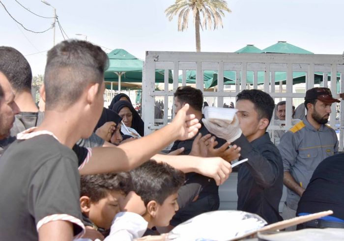 مواكب الخدمة الحسينية ومضيف الامام الحسن في مرقد العلوية الشريفة بنت الامام الحسن المجتبى ( عليهما السلام )