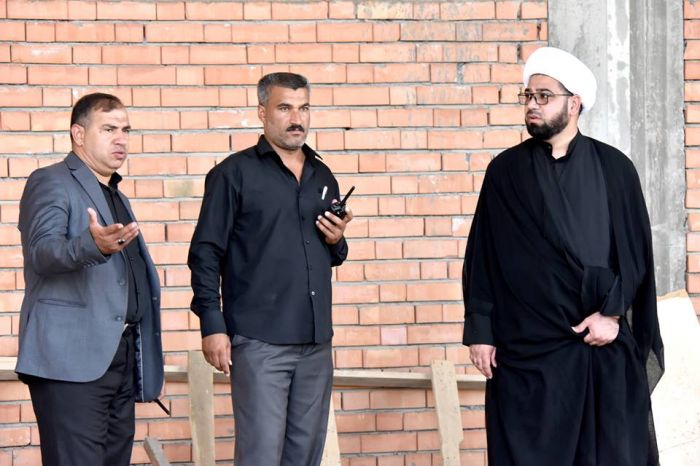 جولة تفقدية للسيد الأمين الخاص في المرقد الشريف.