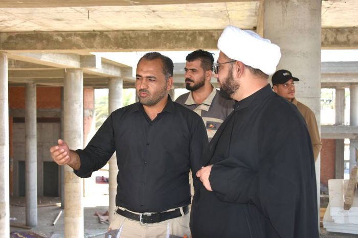 جولة تفقدية للسيد الأمين الخاص في المرقد الشريف.