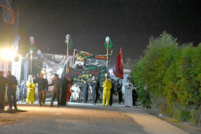 الامانة الخاصة تستقبل المواكب الحسينية المعزية .
