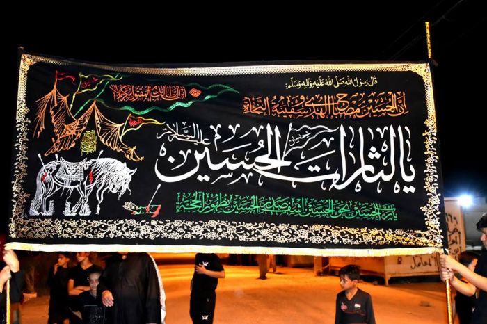 الامانة الخاصة تستقبل المواكب الحسينية المعزية .