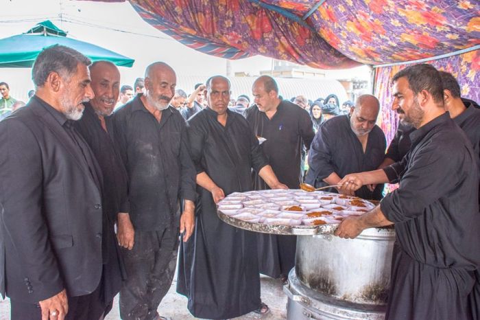 المواكب الحسينية في ذكرى استشهاد الأمام السجاد_ع خدمات مباركة ومراسيم مهيبه .