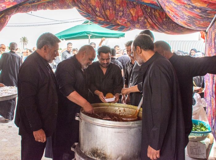 المواكب الحسينية في ذكرى استشهاد الأمام السجاد_ع خدمات مباركة ومراسيم مهيبه .