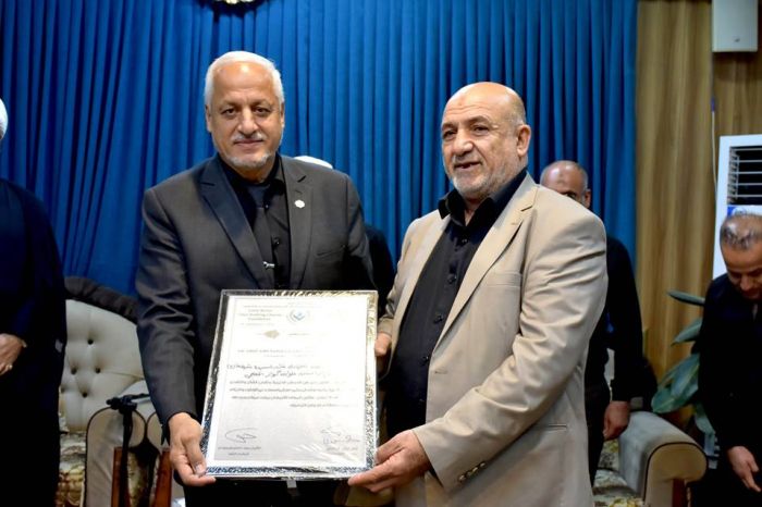 مؤسسة القليل خير من الحرمان الخيرية تكرم الامانة الخاصة لمرقد العلوية الشريفة بنت الامام الحسن (ع)
