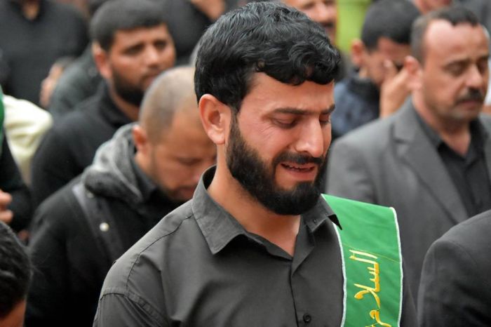 موكب عزاء في مرقد اخيه الامام القاسم ابن موسى الكاظم ( ع ) لأحياء ذكرى استشهاد ثامن الحجج الامام الضامن علي ابن موسى الرضا (ع )