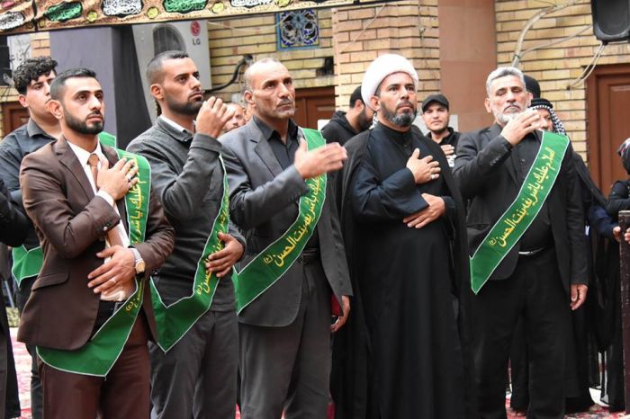 موكب عزاء في مرقد اخيه الامام القاسم ابن موسى الكاظم ( ع ) لأحياء ذكرى استشهاد ثامن الحجج الامام الضامن علي ابن موسى الرضا (ع )