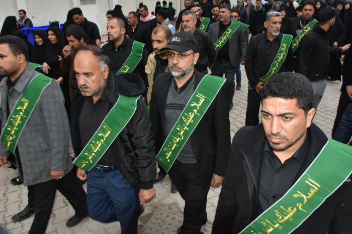 شارك وفد من الأمانة الخاصة للمرقد الطاهر بموكب عزاء الإمام الحسن العسكري ( ع ) في سامراء