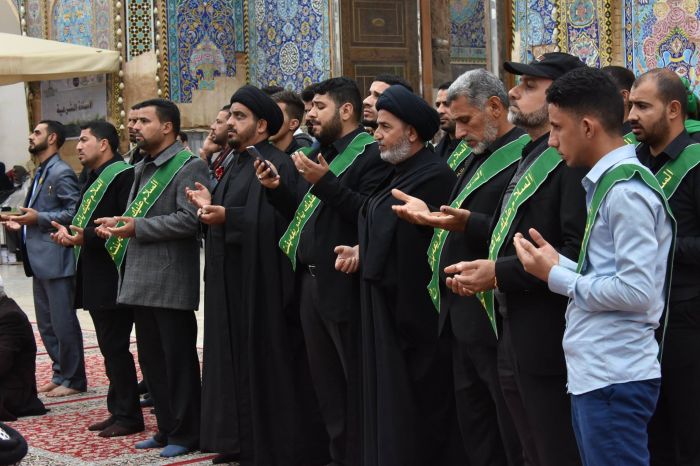 شارك وفد من الأمانة الخاصة للمرقد الطاهر بموكب عزاء الإمام الحسن العسكري ( ع ) في سامراء