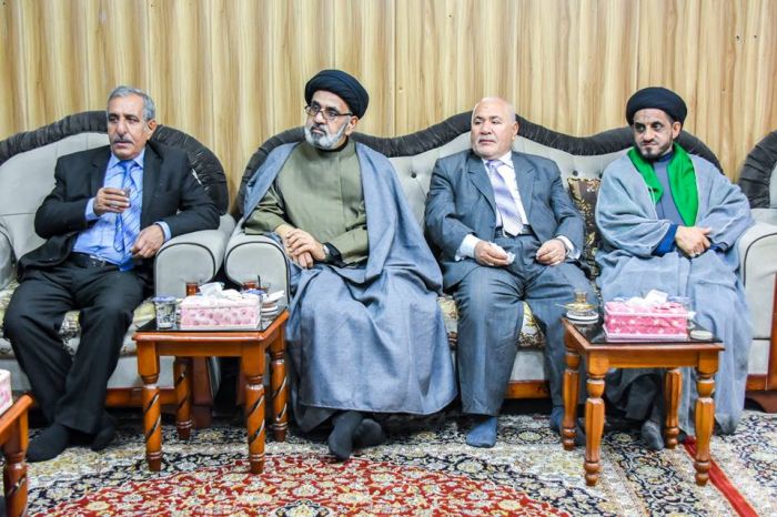 أقامت شعبة الشؤون الفكرية والثقافية في المرقد الشريف ندوتها العلمية الثقافية الثانية تحت عنوان : (بلاغة التعبير القرآني)