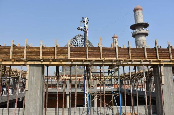 استمرار اعمال الصب لمرقد العلوية الشريفة بنت الامام الحسن المجتبى( عليهماالسلام )