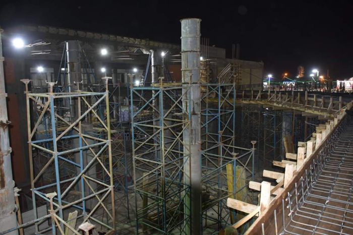 حركة العمل مستمرة في رواق الحوراء زينب (ع)في مرقد العلوية الشريفة بنت الامام الحسن المجتبى(عليهماالسلام)