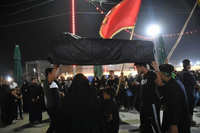 استمرار دخول المواكب الحسينية الى مرقد سليلة الدوحة المحمدية العلوية الشريفة بنت الامام الحسن (عليهما السلام)
