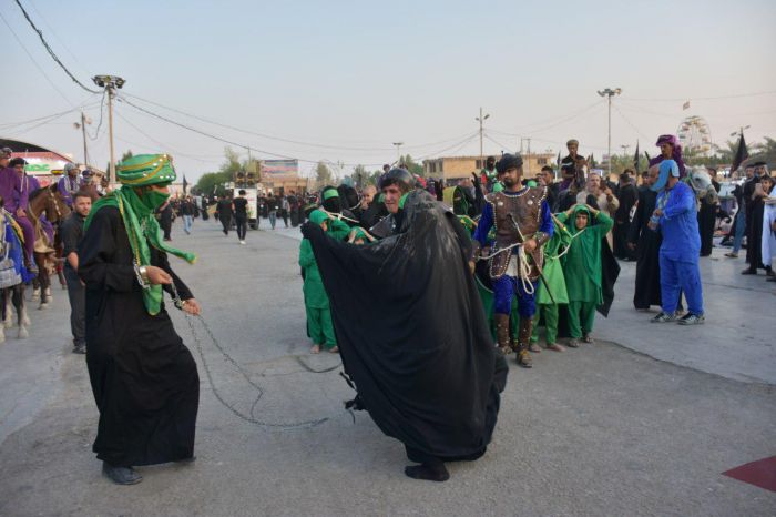 بالصور : تشابيه سبايا اهل البيت من الكوفة الى الشام 20 محرم