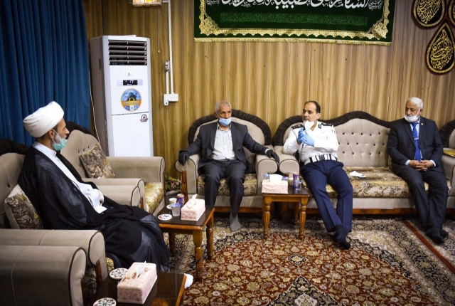 الشخصيات الدينية والاجتماعية تتوافد إلى الأمانة الخاصة لمزار العلوية الشريفة (ع)