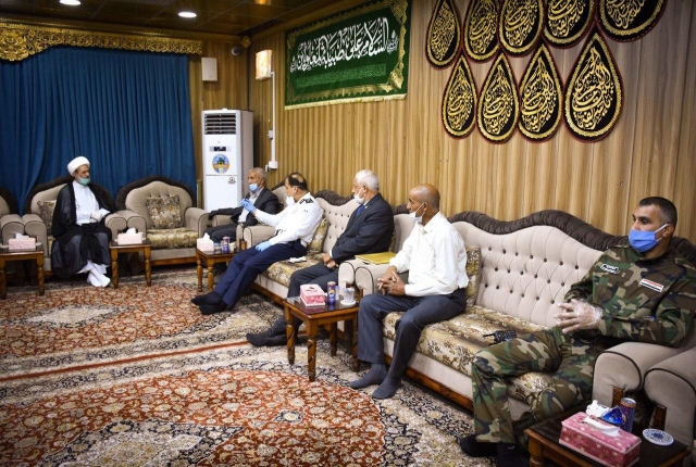 الشخصيات الدينية والاجتماعية تتوافد إلى الأمانة الخاصة لمزار العلوية الشريفة (ع)