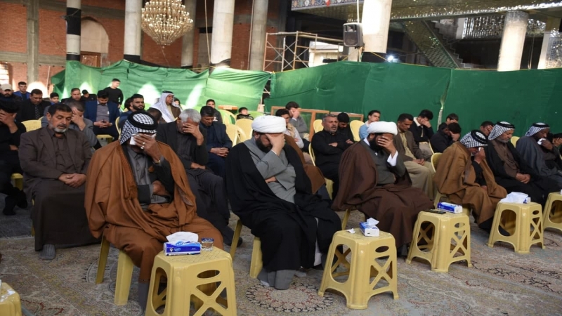 لا تدعوّني ويك أم البنين تذكّريني بليوث العرين كانت بنون لي أدعى بهم واليوم اصبحت ولا من بنين أربعة مثل نسور الرُبى قد واصلوا الموت بقطع الوتين