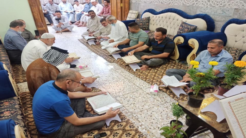 هَدِير الْقُرْآنِ الْكَرِيمِ يُحْمَل عَبِق حَرُم الشَّرِيفَة